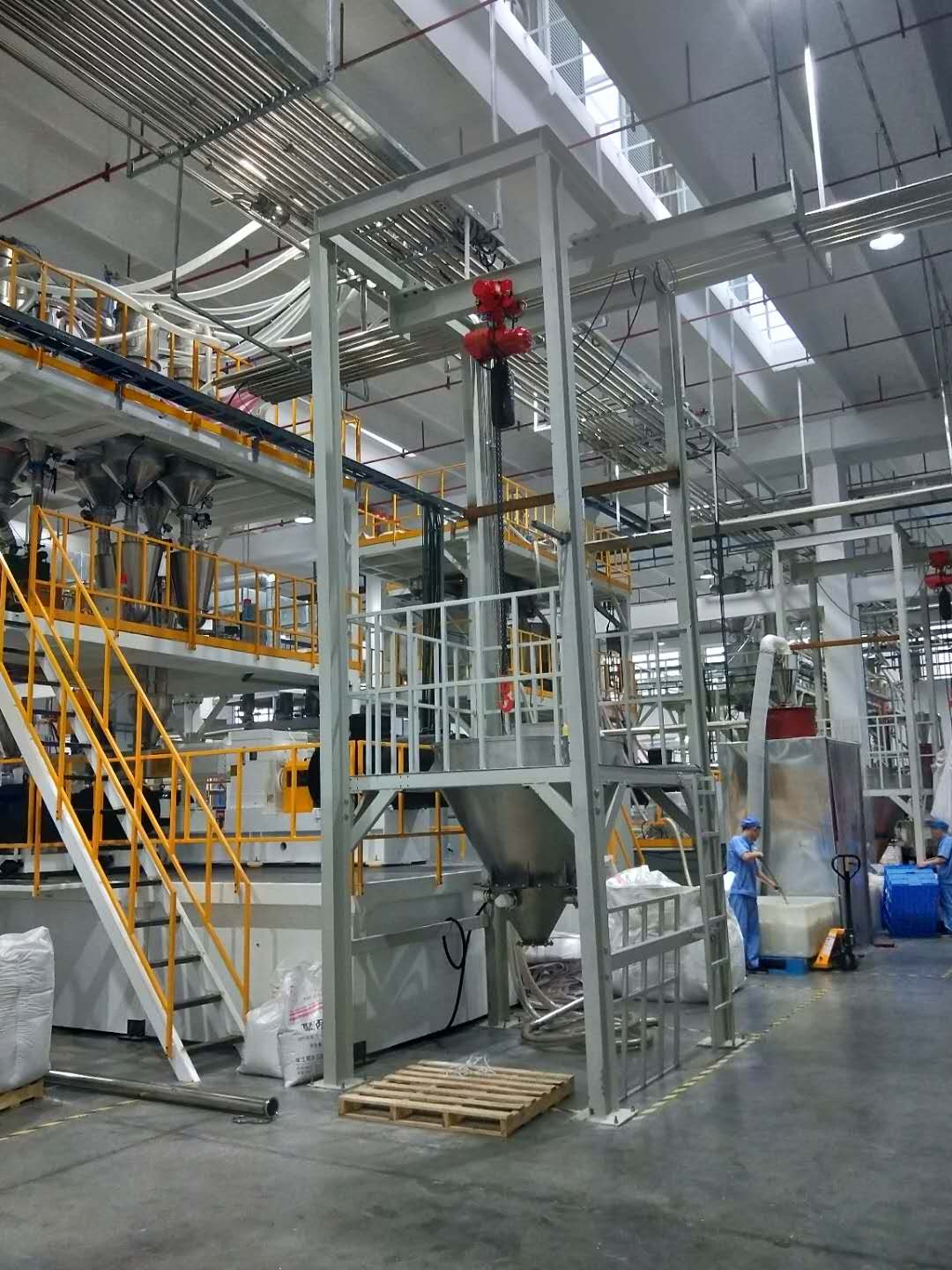 新型可降解材料PLA(聚乳酸)對(duì)比PET